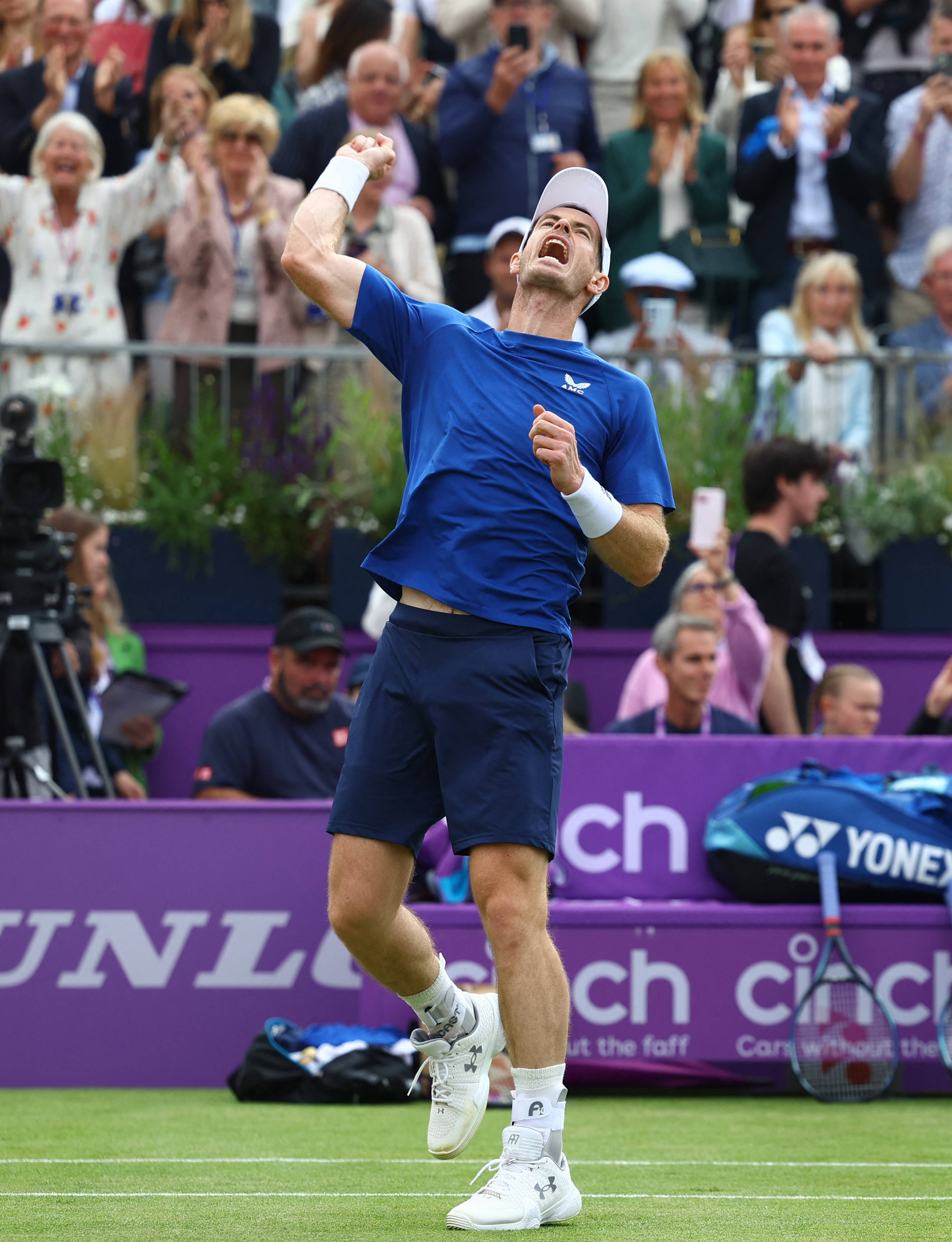 开云体育登录-世界网球队强势英国网球队，穆雷完成帽子戏法