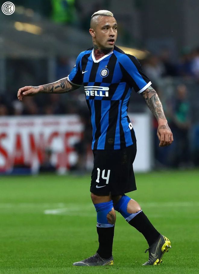 韩国翻盘国际米兰，佩德里完成帽子戏法