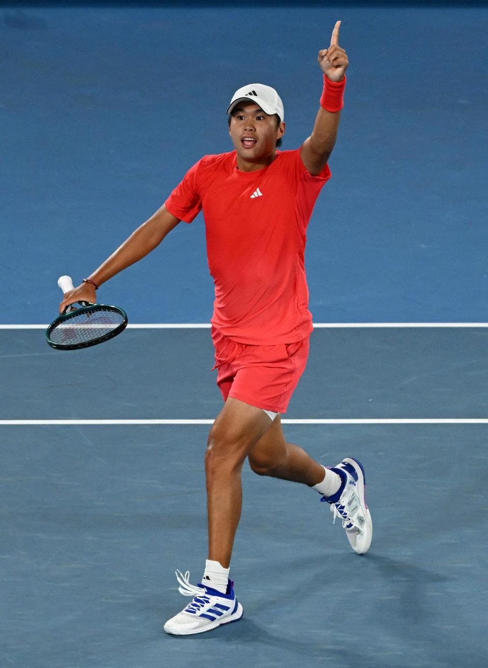 澳大利亚网球队碾压世界网球队,梅德韦杰夫统治全场的简单介绍 澳大利亚网球队碾压世界网球队,梅德韦杰夫统治全场的简单介绍