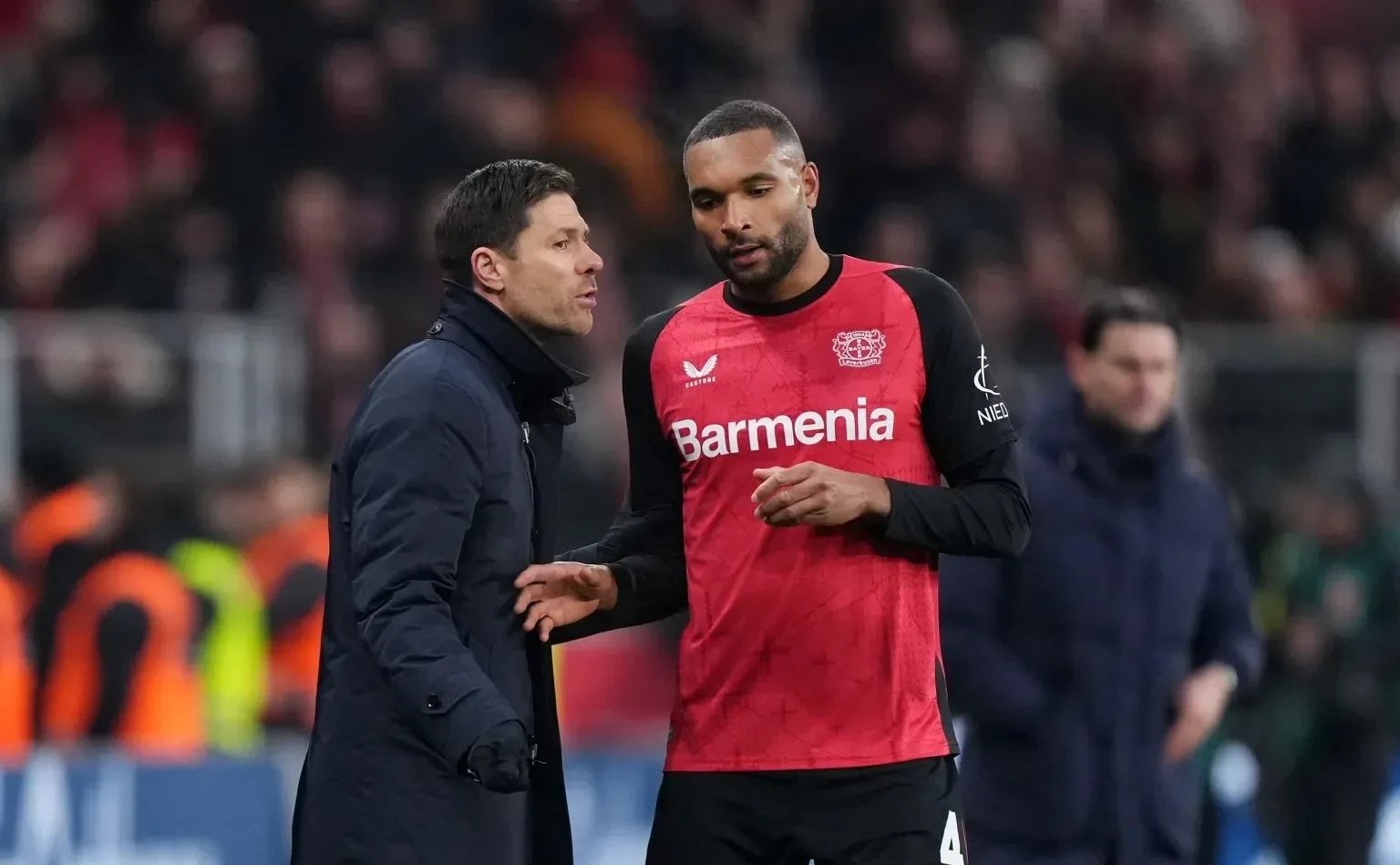 开云体育在线-勒沃库森轻取AC米兰，穆勒三分雨点燃全场