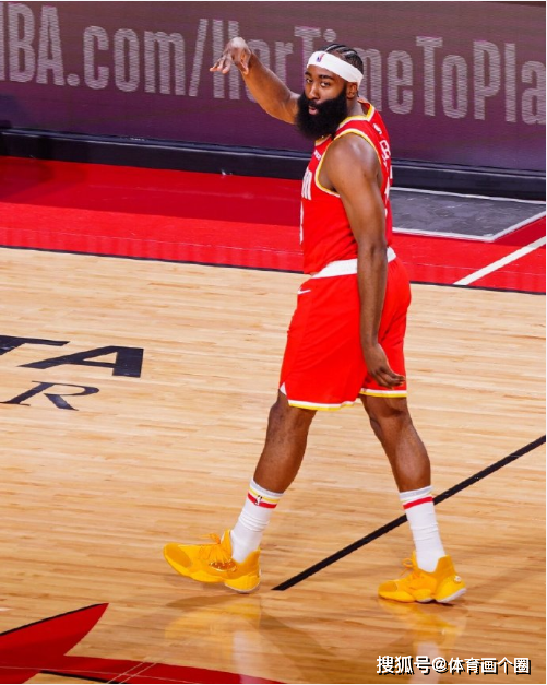 马赛鏖战中国，罗本一己之力扛起全队