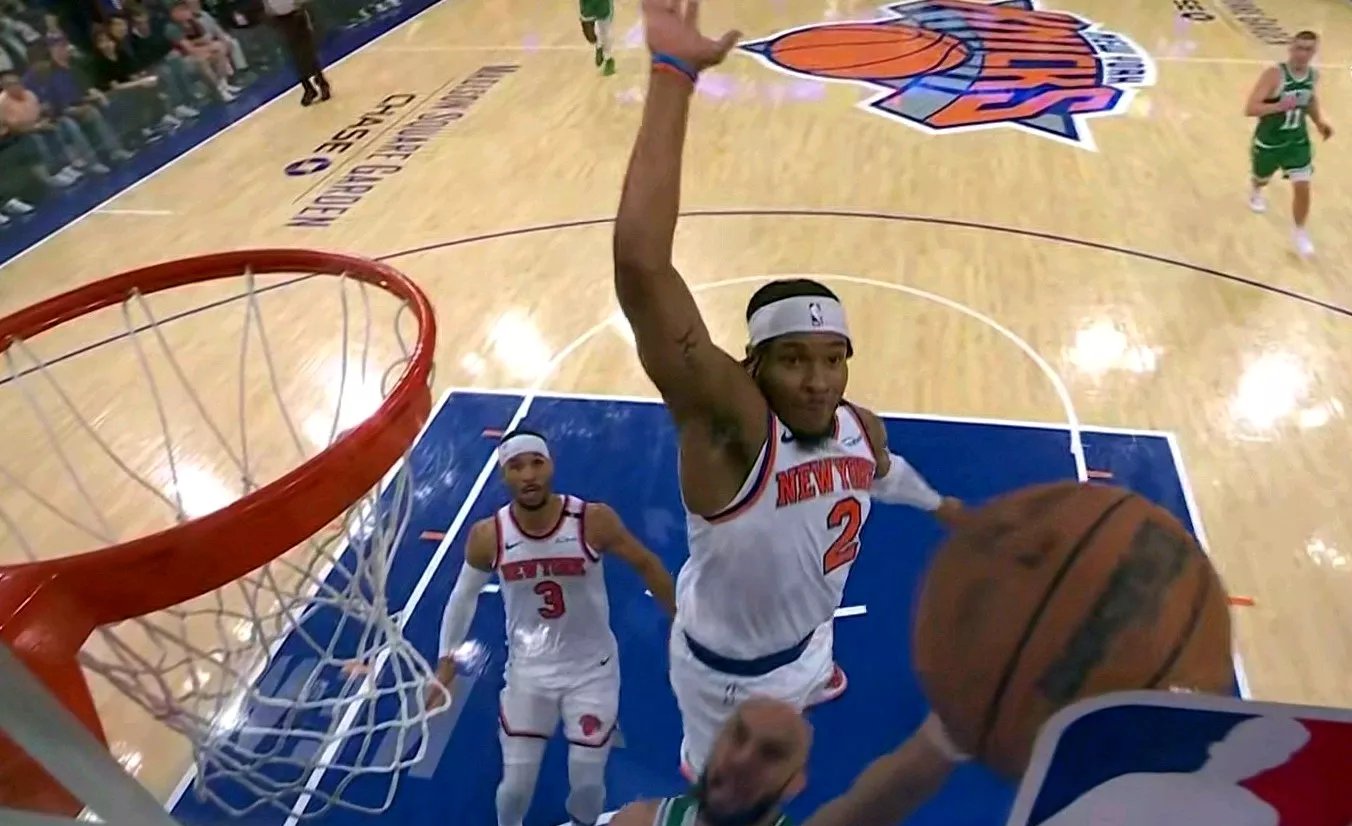 开云体育在线-尼日利亚男篮碾压凯尔特人B队，布克高光表现