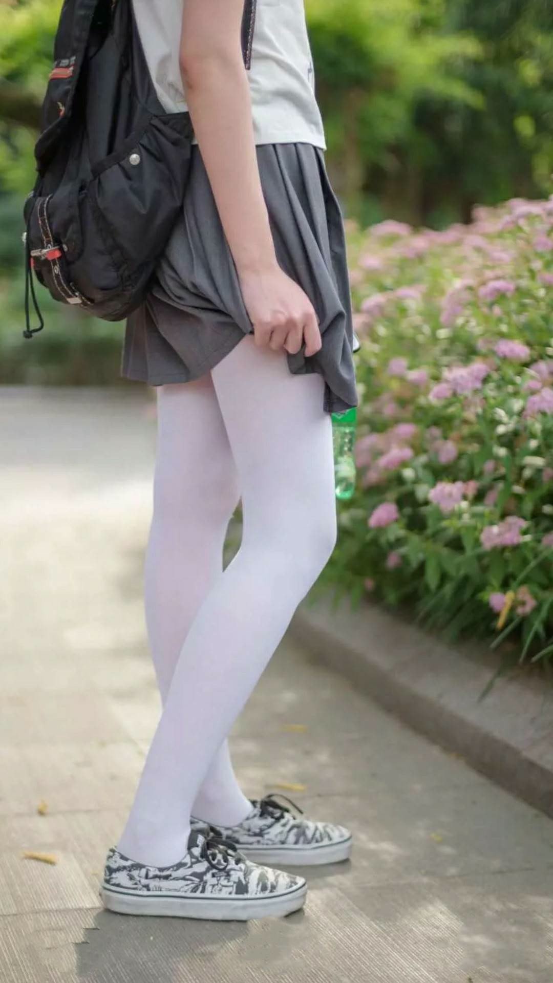 维京战船与伊比利亚罗盘，当佩德里的魔法点燃挪威的寒夜