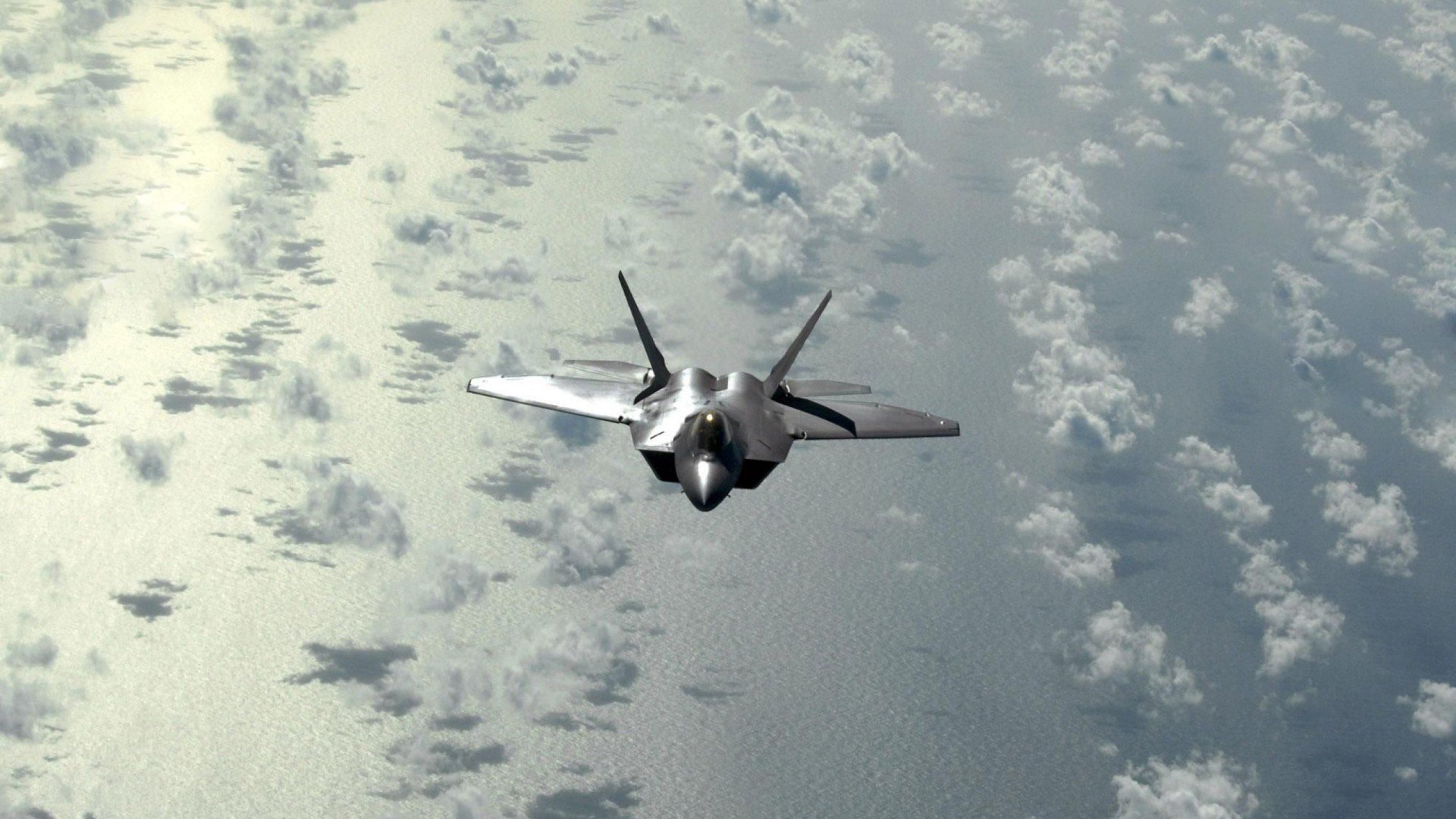 慈善盛宴上的异域对决，德布劳内临阵救主，阿森纳力克厄瓜多尔